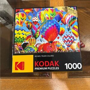 Kodak 1000pc Puzzle Bursting with Balloons